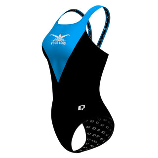 Traje 11 - Classic Strap Swimsuit